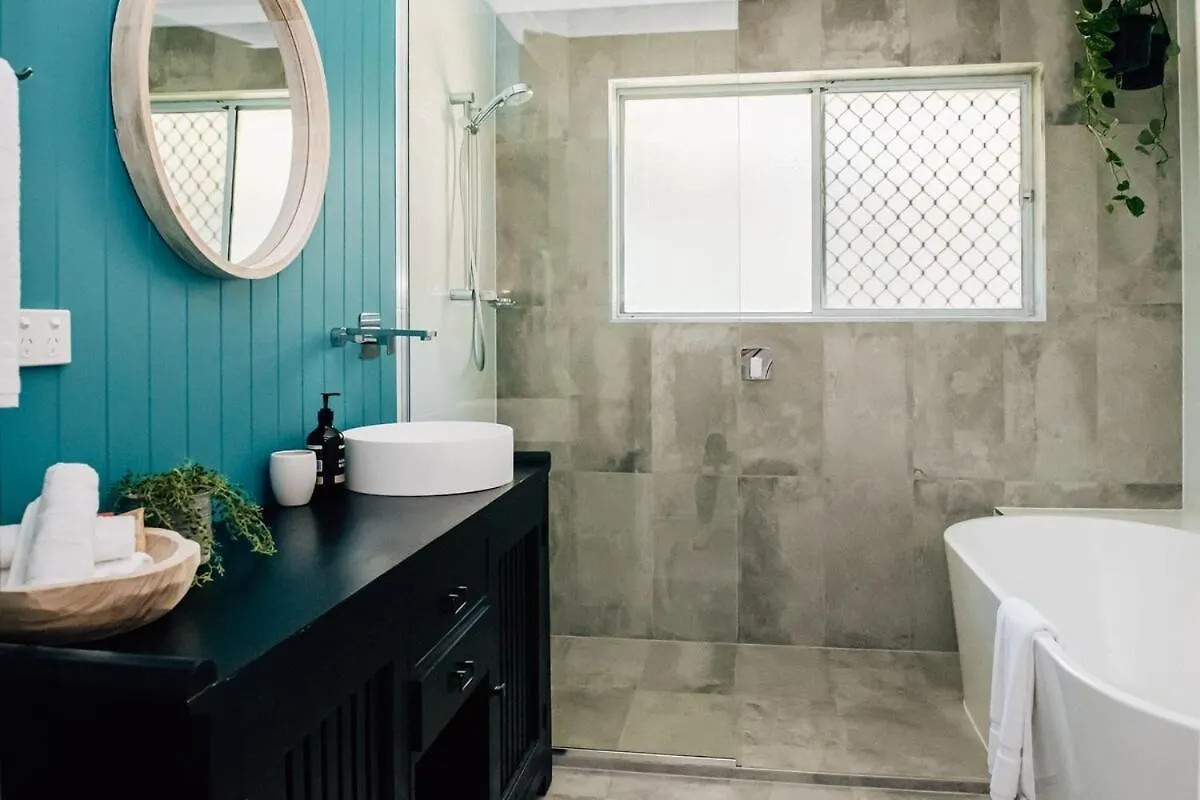 Дом отдыха Prime Location With Pool - Walk To Кулум-Бич